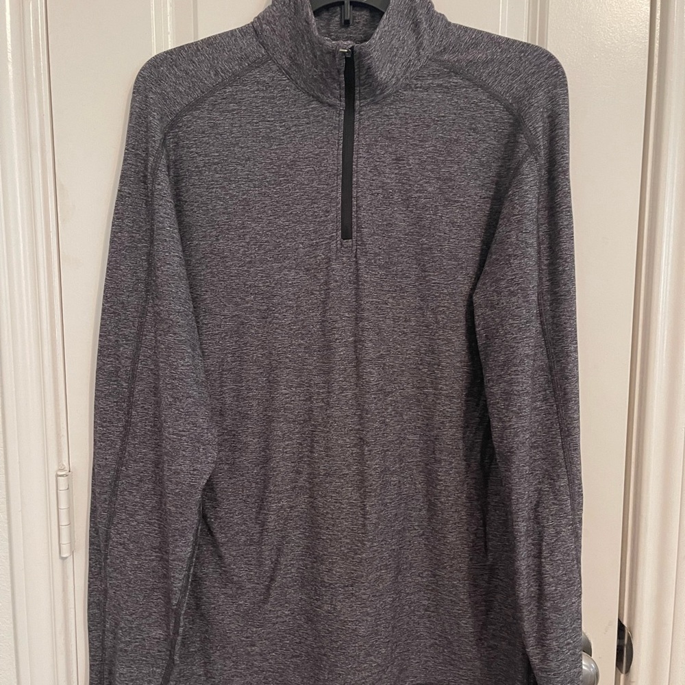Lululemon Mens pull over size small